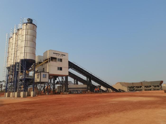 山推E5R混凝土搅拌站：模块化高效设计助力海外公路项目建设