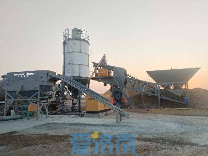 便捷高效！山推建友E3Y-050混凝土搅拌站服务马达加斯加道路建设